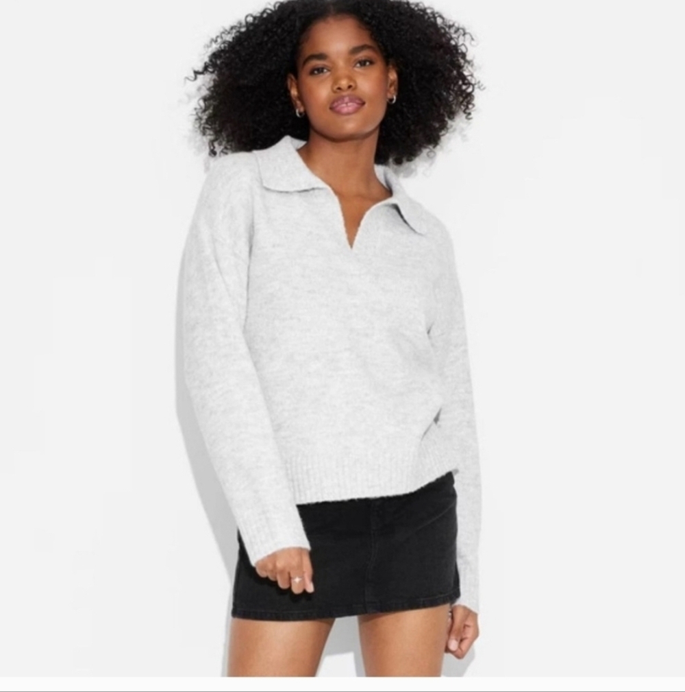Wild Fable Women's Light Gray Collared V-Neck Long Sleeves Sweater Sz M New